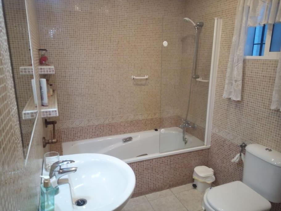 Apartamento Tahalia 3 Habitaciones Huelva Exteriör bild